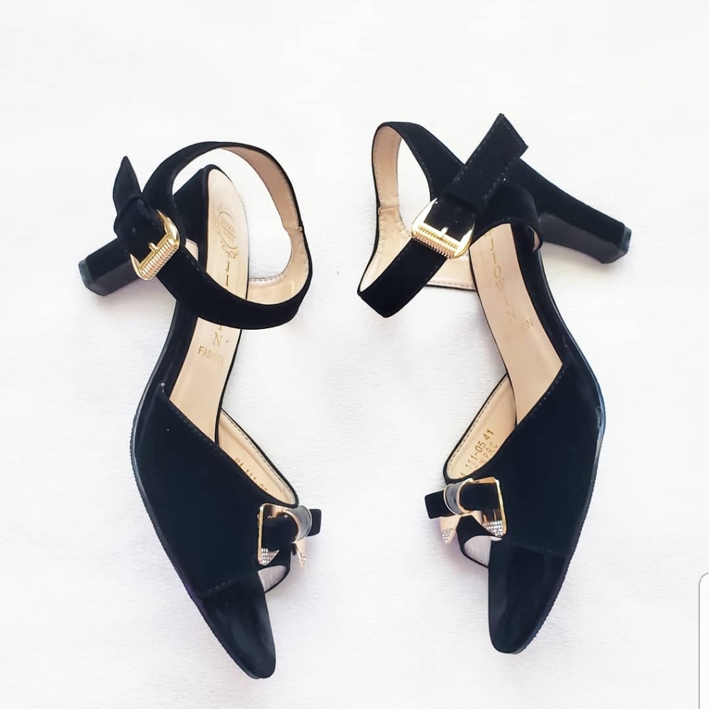 Black heels